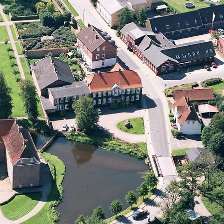 Den Gamle Kro Gram 외부 사진
