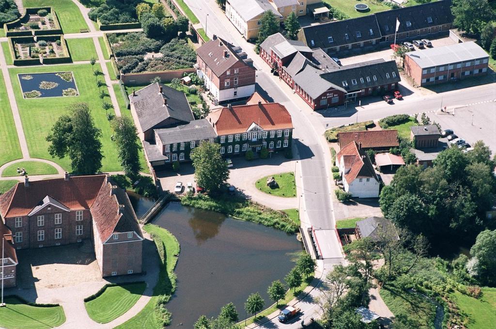 Den Gamle Kro Gram 외부 사진
